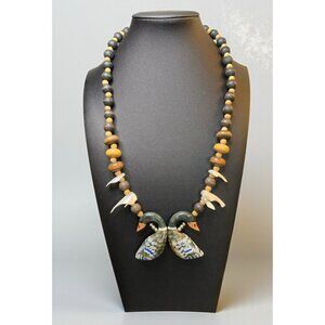 Vintage Handmade Beaded Necklace Carved Wood Duck Pendants -261